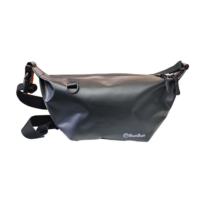 ブンブンオリジナル 防水フィッシングショルダーバッグ ブラックS | 釣具 釣り フィッシング