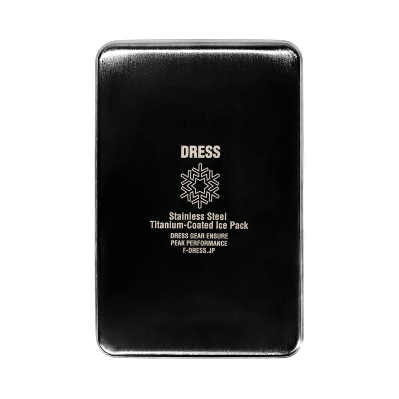 商品説明DRESSの金属製保冷剤チタンコートは、過酷な環境に挑む次世代の冷却ギアです。SUS304ステンレスとチタンコーティングによる防錆・耐久性、そして金属伝導による高冷却・高持続性能が特徴。魚の鮮度保持からキャンプ、日常使いまで、衛生的な抗菌加工と再利用可能な環境配慮設計で、あらゆるシーンで「錆びない冷たさ」を提供します。冷凍庫で場所を取らない小型設計も魅力です。■錆びない冷たさ、次世代の極冷。耐久・防錆・衛生。金属がもたらす革新の保冷力。釣りの過酷な環境下で、魚の鮮度をいかに保つかはアングラー共通の課題です。従来の保冷剤では、錆びや耐久性、衛生面での不安がつきまといました。DRESSの金属製保冷剤チタンコートは、そんな悩みに終止符を打つ新発想の冷却ギアです。SUS304ステンレスとチタンコーティングにより、塩水環境でも錆びにくく、高い冷却持続力と衛生的な抗菌加工を実現。繰り返し使えるエコ設計で、あなたのフィッシングライフを強力にサポートします。■この商品が選ばれる5つの理由01. 高冷却・高持続性能を実現金属伝導を最大限に活かし、クーラーボックス内の温度を素早く下げ、長時間その冷たさを維持します。魚の鮮度や食材、ドリンクをしっかりと冷やし続けることで、釣行やアウトドアを快適にサポートします。02. 錆びにくい防蝕構造SUS304ステンレス本体にチタンコーティングを施すことで、塩水や湿気の多い環境でも錆びにくく、優れた耐久性を発揮します。過酷な海釣りシーンでも安心して使用でき、長く愛用できる設計です。03. コンパクトで省スペース設計冷凍庫内で場所を取らない小型設計ながら、十分な保冷力を備えています。複数の保冷剤を効率よく配置でき、クーラーボックスの容量を圧迫することなく、他の荷物との併用もスムーズです。04. 衛生的で抗菌加工済み抗菌加工が施されており、食品や飲料に触れる環境でも高い衛生状態を保ちます。使用後のお手入れも簡単で、清潔に繰り返し利用できるため、安心して食材の冷却に使用できます。05. 何度でも再利用可能で環境配慮何度でも凍らせて再利用が可能なため、使い捨ての保冷剤に比べて環境負荷を低減します。経済的であると同時に、サステナブルなアウトドアライフを求めるアングラーやユーザーに最適な選択肢です。DRESS Stainless Steel Titanium-Coated Ice Pack●サイズ：約170mm×110mm×10mm●重量：約450g●素材：SUS304ステンレス(チタンコーティング仕上げ)●カラー：ブラック【 注意事項 】※使用前に冷凍庫（?18℃以下）で約4〜6時間凍結させてください。※クーラーボックス内での保冷時間は環境により変動します。※SUS304＋チタンコーティングにより高耐久ですが、強い衝撃や高所からの落下は避けてください。※鋭利な物との接触や過度な摩擦は傷・変形・サビの原因となります。※電子レンジ・オーブン・直火での加熱はしないでください。※火気のそばでの使用も避けてください。※本来の目的（保冷用）以外には使用しないでください。※食品以外の冷却や医療目的での使用は禁止です。※食品を直接本体に当てないでください。必ず袋や容器を介して使用してください。※金属製で重量があるため、小さなお子様が扱う際は必ず保護者が監督してください。※チタンコーティングにより防錆性能を備えていますが、細かな表面の傷からサビが発生する恐れがあります。※使用後は洗浄し、塩分や汚れを落としてから乾燥・保管してください。※破損や変形が見られる場合は使用を中止してください。※誤った使用や落下による怪我・事故については当社は責任を負いかねます。※直射日光・高温多湿を避け、冷暗所に保管してください。※通常の使用でも若干の変色・退色が起こる場合があります。品質には影響ありません。※製品は改良のため、予告なく仕様が変更される場合があります。詳細はこちら