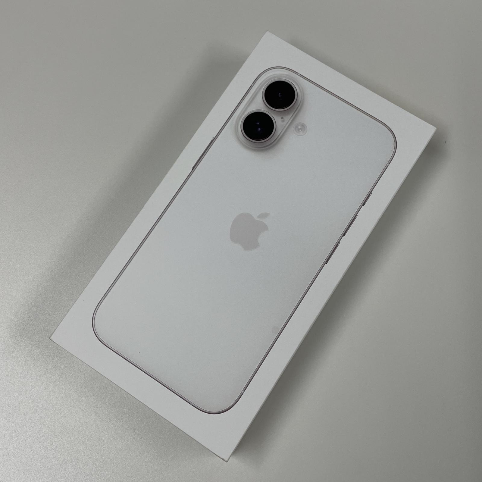 【新品】 SIMフリー iPhone 16 128GB ホワイト SIMロック解除済 中古スマホ 中古iphone 保証付き 送料無料 白ロム 中古携帯