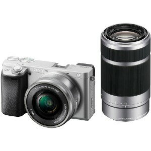 ソニー SONY ミラーレス一眼カメラ 「α6400」 ダブルズームレンズキット ILCE−6400Y−S シルバー
