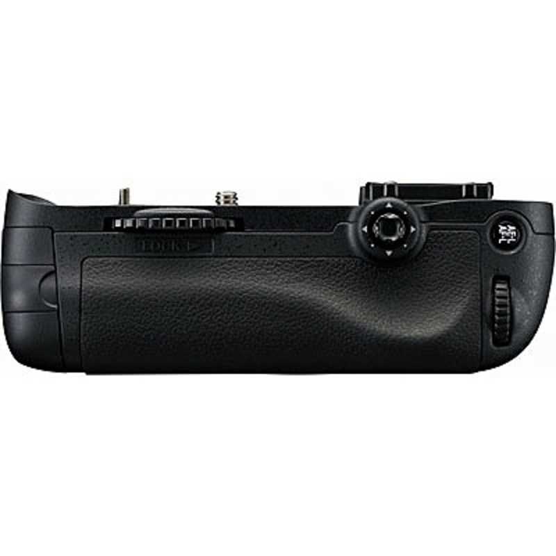 ニコン　Nikon　マルチパワーバッテリーパック　MB-D14