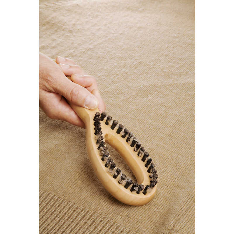 コジット　クリーニング屋さんの毛玉取りブラシ　クリーニングヤノケダマトリブラシ