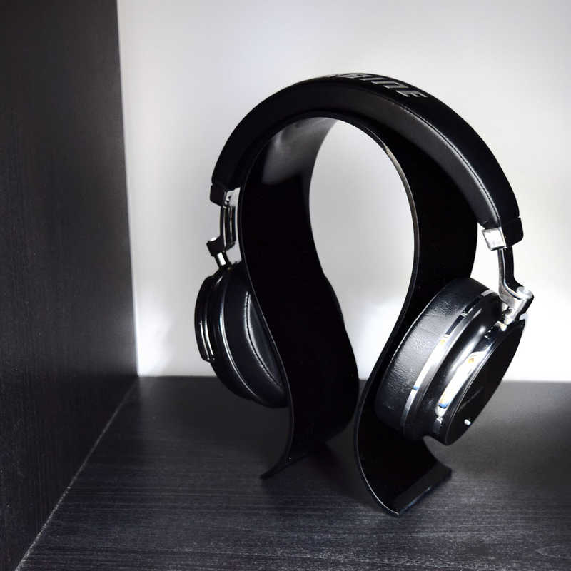 日本トラストテクノロジー　ヘッドホンスタンド アクリル ブラック 　AHS-BK