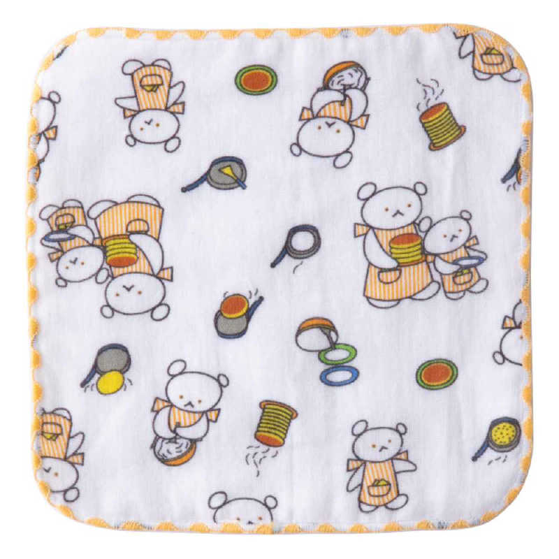 【商品解説】●人気絵本こぐまちゃんシリーズの、ガーゼミニタオルです。●キッズにぴったりなサイズ、約15×15cmです。●四つ折にすると、縦横が約7cmで子ども服の小さなポケットにも入ります。●表は柔らかいガーゼと、裏は吸水性のあるパイル生地です。●裏面に名前が書ける「ネームタグ付き」です。●お求めやすい価格で、ミニギフトやまとめ買いにもおすすめです。●柄は2種類あります。【スペック】●型式：L210703（L210703）●JANコード：4589765210313仕様1：サイズ：約 横15×縦15（cm）仕様2：材質：綿100％　表：ガーゼ　裏：パイル内容量：1枚この商品は宅配便でお届けする商品です出荷可能日から最短日時でお届けします。※出荷完了次第メールをお送りします。配送サービス提供エリアを調べることができます「エリア検索」をクリックして、表示された画面にお届け先の郵便番号7桁を入力してください。ご購入可能エリア検索お買い上げ合計3,980円以上で送料無料となります。※3,980円未満の場合は、一律550円（税込）となります。●出荷可能日から最短日時でお届けします。（日時指定は出来ません。）　※お届け時に不在だった場合は、「ご不在連絡票」が投函されます。　「ご不在連絡票」に記載された宅配業者の連絡先へ、再配達のご依頼をお願いいたします。●お届けは玄関先までとなります。●宅配便でお届けする商品をご購入の場合、不用品リサイクル回収はお受けしておりません。●全て揃い次第の出荷となりますので、2種類以上、または2個以上でのご注文の場合、出荷が遅れる場合があります。詳細はこちら■商品のお届けについて商品の到着日については、出荷完了メール内のリンク（宅配業者お荷物お問い合わせサービス）にてご確認ください。詳しいお届け目安を確認する1度の注文で複数の配送先にお届けすることは出来ません。※注文時に「複数の送付先に送る」で2箇所以上への配送先を設定した場合、すべてキャンセルとさせていただきます。