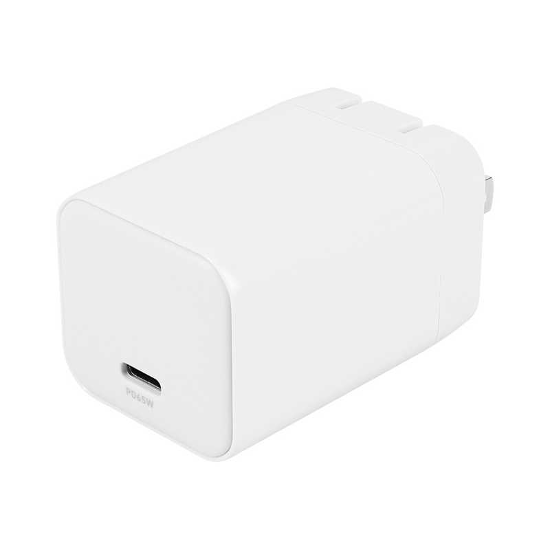 NEW（新入荷）【商品解説】●スマホからノートPCまで充電できるハイパワー充電器 本製品は最大PD65W出力が可能なAC充電器です。スマートフォンはもちろん、タブレットやノートPCなどへの効率的な急速充電が可能です。●窒化ガリウム（GaN）で低発熱＆小型設計 従来の半導体素材であるシリコンよりも優れた充電効率をもつ、窒化ガリウム（GaN）を採用。高出力化と小型化を両立しながら、充電時の発熱を抑制します。●USB PD-PPS／AVSに対応 USB PD-PPS（Programmable Power Supply）とAVS（Adjustable Voltage Supply）に対応。USB PDよりもさらに効率的な発熱や変換ロスを最小限に抑えた充電が可能です。※PPS：電圧と電流を調整できる規格、AVS：一定の電流で電圧だけを調整できる規格です。●折りたたみプラグでもっとコンパクトに プラグ部分を折りたためるので、バッグに入れて出張や旅行などの外出先にも気兼ねなく持ち出すことができます。●PSE適合製品、各種保護機能搭載の安心、安全設計 日本の法律である「電気用品安全法」で定められた検査を実施したPSE適合製品です。安心・安全にご使用いただけます。保護機能の「過電流保護」「過電圧保護」「短絡（ショート）保護」を搭載し、高い安全性を備えています。過電流・過電圧・短絡（ショート）発生時に動作を止めることで、万が一の事故を未然に防ぎます。●安心の2年保証 本製品は2年保証がございます。ご使用中に万が一不具合などが発生した場合、保証期間内であれば無償で交換を保証いたします。お客様が安心して長くお使いいただける製品品質と併せて、サポート体制にも力を入れております。【スペック】●型式：OWL-AC6502-WH（OWLAC6502WH）●JANコード：4942322052953充電規格：USB Power Delivery対応GaN(窒化ガリウム) 採用：GaN(窒化ガリウム) 採用最大出力(単ポート)：PD65W最大出力(合計)：65WUSB-Cポート数：USB-C×1USB-Aポート数：USB-AポートなしUSBポート総数：1ポートケーブル仕様：アダプタ本体のみこの商品は宅配便でお届けする商品です出荷可能日から最短日時でお届けします。※出荷完了次第メールをお送りします。配送サービス提供エリアを調べることができます「エリア検索」をクリックして、表示された画面にお届け先の郵便番号7桁を入力してください。ご購入可能エリア検索お買い上げ合計3,980円以上で送料無料となります。※3,980円未満の場合は、一律550円（税込）となります。●出荷可能日から最短日時でお届けします。（日時指定は出来ません。）　※お届け時に不在だった場合は、「ご不在連絡票」が投函されます。　「ご不在連絡票」に記載された宅配業者の連絡先へ、再配達のご依頼をお願いいたします。●お届けは玄関先までとなります。●宅配便でお届けする商品をご購入の場合、不用品リサイクル回収はお受けしておりません。●全て揃い次第の出荷となりますので、2種類以上、または2個以上でのご注文の場合、出荷が遅れる場合があります。詳細はこちらNEW（新入荷）■商品のお届けについて商品の到着日については、出荷完了メール内のリンク（宅配業者お荷物お問い合わせサービス）にてご確認ください。詳しいお届け目安を確認する1度の注文で複数の配送先にお届けすることは出来ません。※注文時に「複数の送付先に送る」で2箇所以上への配送先を設定した場合、すべてキャンセルとさせていただきます。