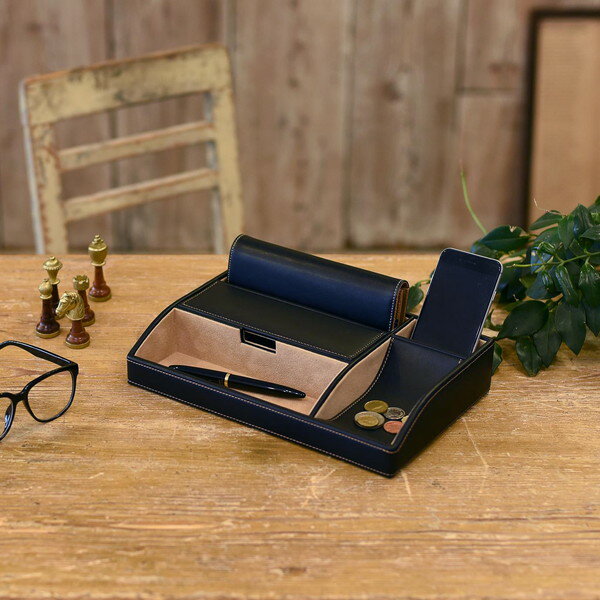 アクセサリートレイ 鍵置き トレイ 玄関 収納 小物入れ アクセサリートレー おしゃれ アンティーク コンパクト ミニ ネックレス ピアス プレゼント 携帯 指...