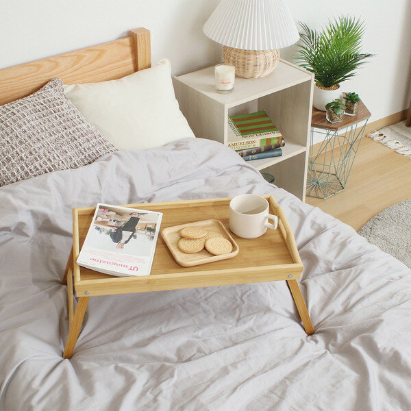 トレーテーブル サイドテーブル おしゃれ ソファー ナイトテーブル ベッド横 安い リビング 北欧 木製 アンティーク モダン ミニ コンパクト ベッドサイドテ...