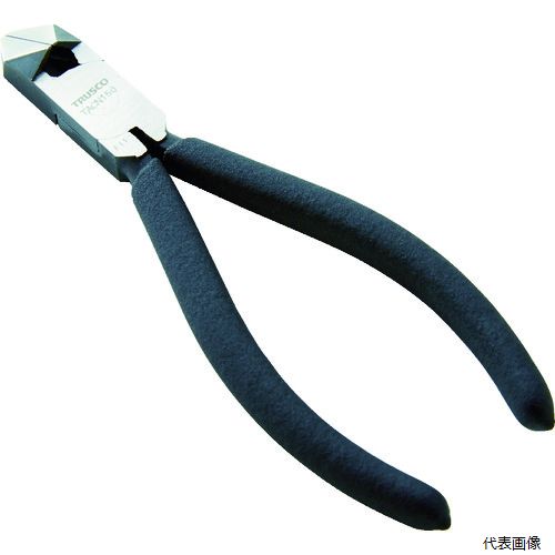 【特長】 ●JIS規格のスタンダードモデルです。 ●耐久性と刃部の強靭さを追求したニッパです。 ●刃に角度を付けているので、指が邪魔にならず切断作業がスムーズにできます。 【仕様】 ●全長(mm)：157 ●切断能力(mm)鉄線：φ1.2 ●切断能力(mm)銅線：φ2.6 ●ラウンド刃 ●刃部硬度HRC57-61 【材質／仕上】 ●特殊鋼 ●グリップ：塩化ビニルコンパウンド 【入数】 ●1丁 他のサイズはこちら 在庫のない商品は検索に表示されない場合がございます　