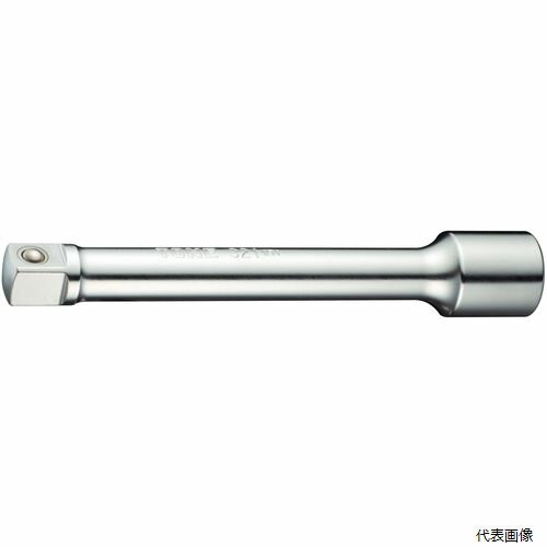 【特長】 ●深くて狭い箇所の作業など、ハンドルが操作しにくい時、ソケットを延長させるために使用します。 ●軽作業から重工業整備まで必要なツールを取りそろえています。 【仕様】 ●差込角(mm)：12.7 ●差込角凹(mm)：12.7 ●差込角凸(mm)：12.7 ●全長(mm)：150 【材質／仕上】 ●構造用鋼 【入数】 ●1個 他のサイズはこちら 在庫のない商品は検索に表示されない場合がございます　