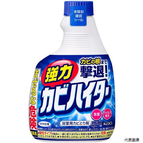 【特長】 ●浴室用カビとり剤（塩素系）です。 【用途】 ●壁、棚の下側のゴムパッキンやシャワーホースなど、いままで落としにくかった場所のカビもしっかり落とします。 ●粘度2倍※の泡が密着して効き続ける。※一般的なカビとり剤に比べ。 ●容量(L)：0.4 ●容量(ml)：400 ●浴室用カビとり剤（塩素系） 【材質／仕上】 ●主成分：次亜塩素酸塩、水酸化ナトリウム（0.5%）、界面活性剤（アルキルアミンオキシド）、安定化剤 【注意】 ●約10cm離してカビ汚れにスプレーする。（目より上には絶対スプレーしない。天井等目より上に使う時は、液を雑巾等につけて塗りつける）約5分置いた後、充分に水洗いする。 ●酸性タイプの製品と一緒に使う（まぜる）と有害な塩素ガスが出て危険。 ●体調がすぐれない方や、心臓病・呼吸器疾患等の方は使わないでください。 ●窓や戸を開ける、換気扇を回す等必ず換気する。入浴中には絶対に使用しない。 ●炊事用手袋、マスク、目の保護に眼鏡等を着用する。 【入数】 ●1本 他のサイズはこちら 在庫のない商品は検索に表示されない場合がございます