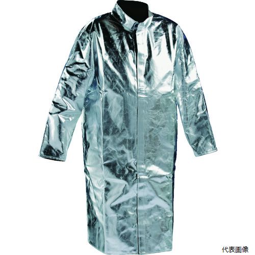 【特長】 ●ドイツで製造された高品質な超耐熱保護服です。 ●耐熱性に優れ、放射熱、溶解した金属の飛散などから作業者を守ります。 ●機械的耐性に優れるため生地同士の摩擦が生じる作業にお勧めです。 ●生地が比較的厚いので熱源付近での継続作業にお勧めです。 ●表面のコーティングは鉄や重金属類の飛散に対する耐性に優れています。 【用途】 ●オーブンなど放射熱の高い作業現場に。 ●炉前などの飛散リスクのある作業現場に。 【仕様】 ●色：シルバー ●サイズ：L ●肩幅(cm)：54 ●着丈(cm)：120 ●胴周り(cm)：146 ●厚さ(mm)：0.9 ●耐熱温度範囲(℃)：放射熱0〜1000 ●ISO11612準拠 ●耐熱温度範囲：放射熱0〜1000℃ 【材質／仕上】 ●アルミナイズドプレオックスアラミド 【入数】 ●1着 他のサイズはこちら 在庫のない商品は検索に表示されない場合がございます　