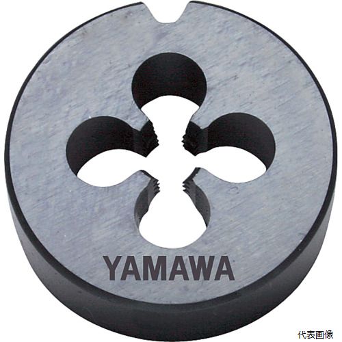 【特長】 ●自動盤用オートHSSダイス（ステンレス用）です。 【用途】 ●おねじ加工用。 ●被削材：低炭素鋼、中炭素鋼、ステンレス鋼に。 【仕様】 ●呼び寸法：M4 ●ピッチ(mm)：0.7 ●外径(mm)：20 ●厚さ(mm)：7 ●加工ねじ：メートルねじ ●精度：P2 ●切りくず穴数：4 ●食付き山数：2山 ●表面処理：酸化処理 【材質／仕上】 ●高速度工具鋼（HSS） 【入数】 ●1個 他のサイズはこちら 在庫のない商品は検索に表示されない場合がございます