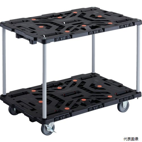 ※この商品はメーカー直送の為「代引き不可」となります ※大型商品のため発送後到着迄に時間がかかる事がございます 　到着日時はお手元の送り状に記載された番号から確認下さい ※日時・時間指定はできません。 【特長】 ●メッシュ構造の採用で、軽量で移動が簡単です。 ●縦・横方向に連結が可能です。 ●エラストマー樹脂車輪の採用でタイヤ痕がつくのを軽減します。 ●薬品や溶剤にも侵されにくく耐久性に優れています。 ●滑り止めゴム：700タイプ（6個付）900タイプ（8個付） ●ボルトレスキャスターで交換が容易です。 【用途】 ●運送業、工場内の作業。 ●店舗や倉庫内での運搬作業。 【仕様】 ●均等荷重(kg)：250 ●色：ブラック ●長さ(mm)：900 ●幅(mm)：600 ●高さ(mm)：150 ●全高(mm)：700 ●キャスター径(mm)：100 ●組立式 ●自在キャスター×3（内2輪ストッパー付）、固定キャスター×2個 ●2段式タイプ ●上段均等荷重：40kg ●下段均等荷重：210kg ●ハンドルなし 【材質／仕上】 ●荷台：再生ポリプロピレン（PP）再生材100% ●キャスター金具：スチール（三価クロムメッキ） ●ホイール：ポリプロピレン(PP) ●車輪：エラストマー樹脂 【注意】 ●固定2自在3キャスター仕様では縦並び連結ができません。（横並び連結のみ可能です。） ●運搬専用です。荷物の保管目的で使用しないでください。 【入数】 ●1台 他のサイズはこちら 在庫のない商品は検索に表示されない場合がございます　
