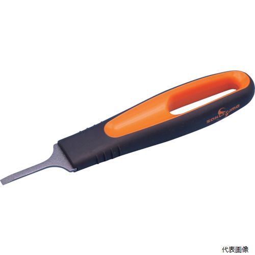 【特長】 ●フッ素加工を施し先端に刃の付いたスクレーパーです。 【用途】 ●狭い箇所のケレン作業、コーキング材等の剥離作業用。 【仕様】 ●全長(mm)：142 ●刃幅(mm)：4 ●刃長(mm)：35 ●刃厚(mm)：1.5 【材質／仕上】 ●ブレード：ステンレス（SUS420J2） ●ハンドル：ABS／エラストマー樹脂 【注意】 ●先端が鋭利になっております。 【入数】 ●1丁 他のサイズはこちら 在庫のない商品は検索に表示されない場合がございます　