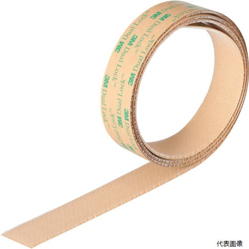 【特長】 ●ファスナー同士を押しつけることできのこ状のステムが素早く確実にかみ合い、必要に応じて繰り返しの着脱も可能です。 ●かみ合わせをカチッという音で確認できます。 ●透明・薄手で、意匠性を損ないません。 ●表面に小さなキノコ状の突起（ステム）を有し、同一ステムを組み合わせることにより仮固定材料として使用できます。 【用途】 ●店舗での什器などの固定に。 ●パーテーション・オフィスウォールの巾木取り付けに。 ●点検口など取り外しが必要なカバーの固定に。 ●OAフロアの固定、各種パネルの取り付けに。 ●不定期に取り外しの必要があり、高い強度を要求される各種材料の仮固定に。 【仕様】 ●色：透明 ●幅(mm)：25.4 ●長さ(m)：1 ●厚さ(mm)：1.7 ●ステム数：750 ●のりつきタイプ ●ライナー色：ブラウン ●最高使用温度：70℃ 【材質／仕上】 ●基材：ポリプロピレン系樹脂 ●粘着剤：アクリル系 【注意】 ●ステム数：25.4mm角あたりのステム数です。 【入数】 ●1巻 他のサイズはこちら 在庫のない商品は検索に表示されない場合がございます　