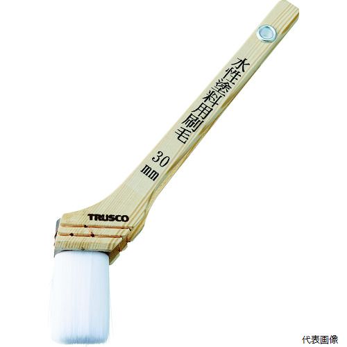 【特長】 ●水性塗料・弱溶剤塗料に適応したナイロン刷毛です。 【用途】 ●水性塗料・弱溶剤塗料に。 【仕様】 ●刷毛幅(mm)：30 ●毛丈(mm)：44 ●玉厚(mm)：16.5 ●全長(mm)：230 ●毛厚(mm)：16.5 【材質／仕上】 ●毛：ポリブチレンテレフタレート（PBT）・ポリエチレンテレフタレート(PET) ●柄：木 【注意】 ●提供不可：chemSHERPA、SDS、ミルシート 【入数】 ●1本 他のサイズはこちら 在庫のない商品は検索に表示されない場合がございます　