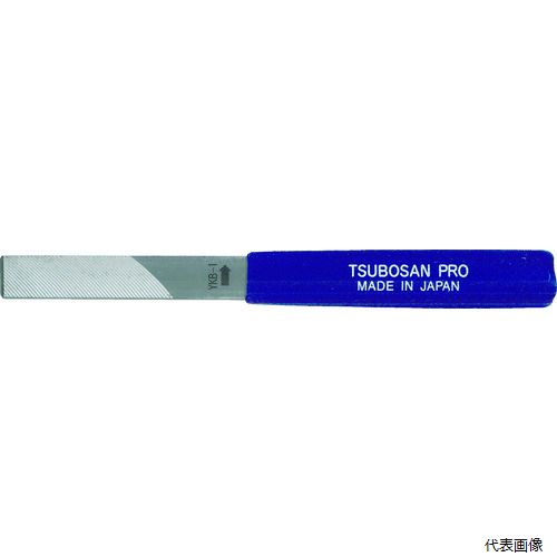 【特長】 ●従来の前方に押して削るヤスリと違い、カッターナイフのように持ち、被削面に対して横に滑らせるように使用します。 ●刃物のように刃先が喰い込まない、熟練者の仕上がりです。 ●＃200相当クラスの仕上がり面で、右利き、左利き関係なく使用可能です。 【用途】 ●面取り、パイプの内側Rの研削などに。 ●軽金属(鉄以外)、木材、プラスチック、FRP、ダンボール（厚紙)などに。 【仕様】 ●仕上がりタイプ：中目（押し切り用） ●全長(mm)：130 ●刃長(mm)：40 ●刃幅(mm)：10 ●刃厚(mm)：3 ●形状：平 【材質／仕上】 ●炭素鋼（SK材） 【注意】 ●鉄は削れません。 【入数】 ●1本 他のサイズはこちら 在庫のない商品は検索に表示されない場合がございます　