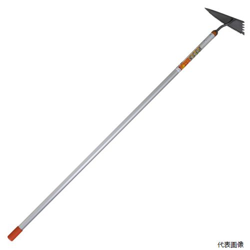 ※こちらの商品はメーカー直送のため「代引き不可」となります。 ※大型商品のため、発送後到着迄に時間かかることがございます。 　ご到着の日時はお手元の送り状に記載された番号からご確認下さい。 ※日時・時間指定はできません。 【特長】 ●土をならす・草を集める・溝を掘る・土を起こす。持てば4役、畑の働きもの三角鍬！ ●刃先はお手入れ簡単。サビに強いステンレス刃です。 ●軽く扱いやすいアルミ柄。腰を曲げずに作業できるロングサイズの柄は楕円型です。 【サイズ】 ●全長：1490mm ●柄長：1360mm ●刃巾：130mm ●刃長：240mm ●重量：850g 【入数】 ●1丁 関連商品はこちら 在庫のない商品は検索に表示されない場合がございます