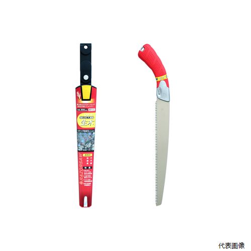 【特長】 ・生木専用タイプです。生木全般(枝木・樹木・果樹)に使用できます。特に太枝切りに最適です。 ・グリップ本体内蔵のリューズによる替刃システムは、工具を必要とせずスピーディーで確実な替刃の交換が可能です。 ・鋸をケースに入れるだけでロックするので鋸刃の落下防止に役立ちます。また、左右どちら向きでも収納出来ます。 ・刃先は衝撃焼入れを施し永切れします。また刃全体に無電解ニッケルメッキを施しているので錆難いです。 【製品サイズ】 H450mm×W70mm×D20mm 【製品重量】 200g 【材質】 刃：SK材/柄：アルミダイカスト・エラストマ樹脂 【入数】 1本 本体・替刃はこちら 在庫のない商品は検索に表示されない場合がございます