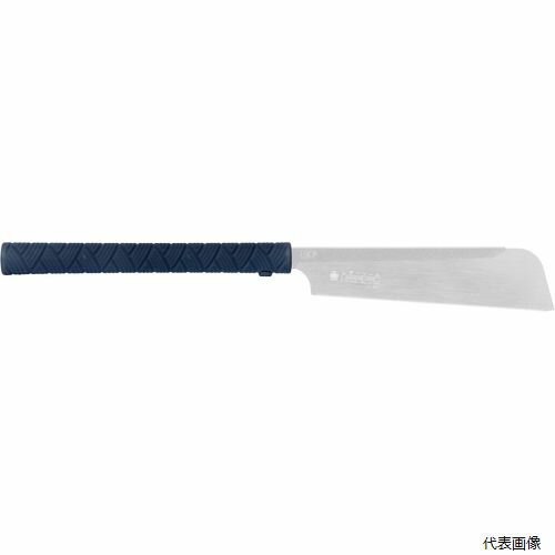 【特長】 ・細工用鋸。一般木材・合板・集成材・竹細工まであらゆる仕上加工に最適です。 ・従来の籐巻柄に比べエラストマ樹脂は滑りにくく、手に馴染みます。グリップ力もアップし少ない握力で切断出来るので長時間の作業も疲れにくいです。 ・刃先は衝撃焼入れを施し永切れします。また刃全体に無電解ニッケルメッキを施しているので錆難いです。 【製品サイズ】 H540mm×W60mm×D25mm 【製品重量】 210g 【材質】 刃：SK材/柄：ABS樹脂・エラストマ樹脂 【入数】 1本 本体・替刃はこちら 在庫のない商品は検索に表示されない場合がございます