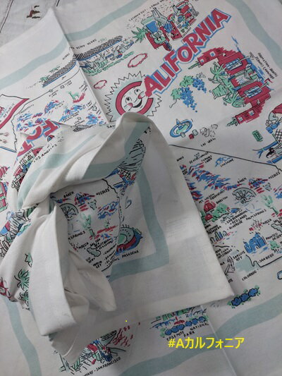 輸入キッチンクロス。アメリカンカントリーサイズです。素材はやや厚めタイプ!洗ってゆくうちのソフトになります。サイズは20インチx20インチ(約50cm正方)お弁...