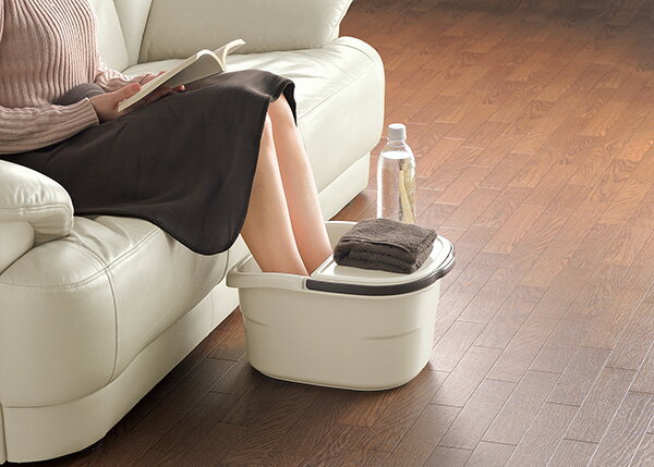 8位Richell（リッチェル）『ハユールフットバスバケツ』