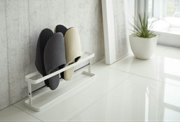 山崎実業 プレート スリッパラック ワイド ホワイト 6965 | スリッパ収納 引っ掛け式 玄関収納 省スペース [2]