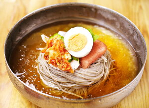 冷麺器(ステンレス製・直径20cm〜21cm) 常温便・クール冷蔵便・冷凍便可(※製造・流通に伴う小さな傷がございます。あらかじめご了承願います。)