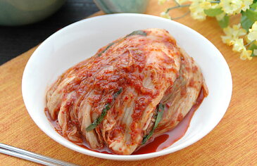 韓国冷麺8食と白菜キムチ500gセット 楽天グルメ大賞2010、2011連続受賞のプロが選ぶ業務用冷麺(ギフト・中元 歳暮)【あす楽には対応しておりません】【冷蔵限定】【送料無料】