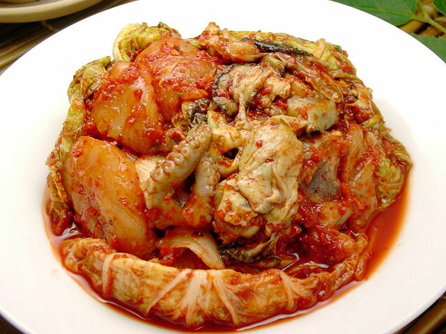 大阪鶴橋コリアタウン発の本格手作り国産キムチポッサムキムチ500gとロールキムチ500gのセット