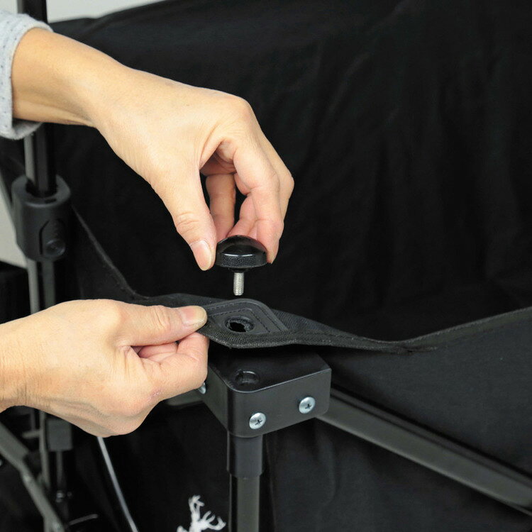 収納・家具・寝具の収納宅配館のキャリーワゴン ブラックラベル UL-1031CAPTAINSTAG キャンプ アウトドア レジャー キャリーカート キャリー コンパクト 収納 お手入れ簡単 キャンプワゴン? パール金属株式会社｜アングル3