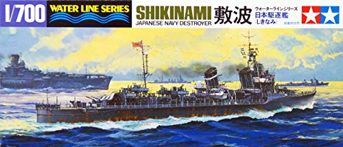 組み立てブラック/長さ28cm、幅9.5cm、高さ22cm/31408-000・組み立て、塗装が必要なプラモデル。別途、工具、塗料等が必要。ガダルカナル島増援作戦に10回参加、その他バタビア沖海戦やミッドウェー作戦、第三次ソロモン海戦などに出撃し、昭和19年9月に米潜水艦の雷撃により撃沈されるまで太平洋せましと力闘を続けた駆逐艦、敷波のプラスチックモデル組み立てキットです。 革新の駆逐艦と呼ばれた特型駆逐艦のII型2番艦として登場した敷波を、対空兵装強化後のスタイルで再現しました。 煙突や探照灯、アンテナなど細部もシャープな仕上がり。 同型艦綾波のパーツを利用し、昭和4年の竣工時の姿に改造してみるのも面白いでしょう。完成時の全長157mm。 (.co.jpより)