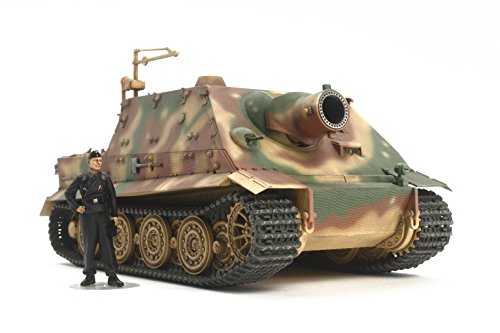 No.91 ドイツ 38cm 突撃臼砲 ストームタイガー38cm 突撃臼砲 ストームタイガー/小型(全長133mm、全幅78mm)/TM32591・パッケージ個数:1・組み立て、塗装が必要なプラモデル。別途、工具、塗料等が必要。・完成サイズ:全長133mm、全幅78mm・車外に立つ乗員の人形1体付き巨大なロケット砲を装備した重厚で特異なスタイルを1/48スケールで忠実にモデル化。 38cmロケット砲は内側にライフリング模様を再現。 戦闘室の装甲板は実車の組接ぎを意識したパーツ分割を採用。 砲は上下左右に可動、給弾用クレーンは旋回可能。 履帯は一体化を進めた部分連結式。 車体内部のウェイトが重量感を演出。 車外に立つ乗員の全身像1体付き。 全長133mm、全幅78mm。 別売りの「12672 1/48 ドイツ 38cm 突撃臼砲 ストームタイガーコーティングシート」を使用することを推奨。 ※この商品は、組み立て、塗装が必要なプラモデルです。 ※組み立て、塗装には別途、接着剤や工具、塗料等が必要です。 ※「プラモデル」は日本プラモデル工業協同組合所有の登録商標です。 (.co.jpより)