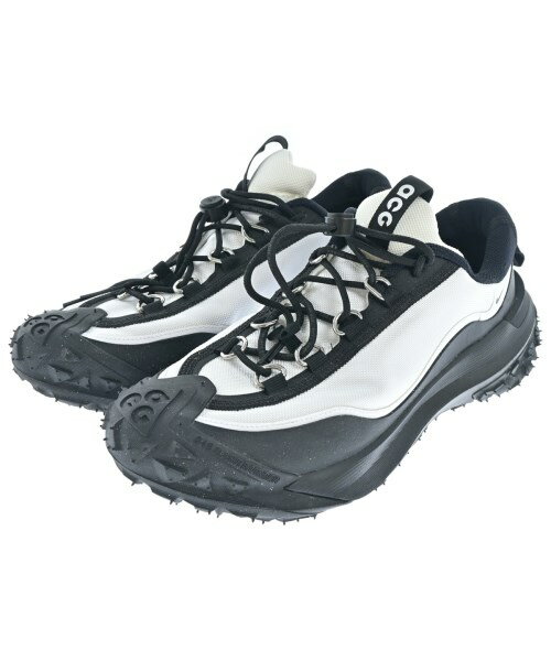 COMME des GARCONS スニーカー 黒系x白系(総柄) 2005525Y0306 楽天市場】コムデギャルソン(靴)の通販