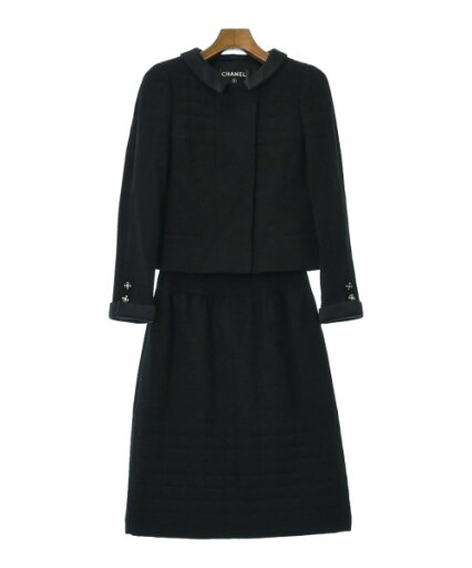 CHANEL シャネルセットアップ・スーツ(その他) レディース【中古】【古着】 CHANEL シャネルセットアップ・スーツ(その他) レディース【中古】【古着】