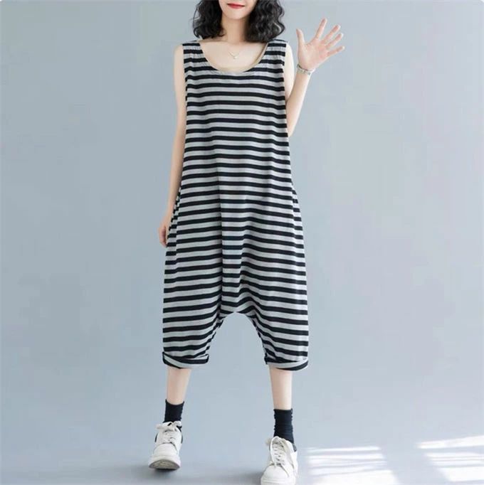 ハヤブサ1のワイドパンツ ゆったり オーバーオール レディー ガウチョパンツ｜アングル3