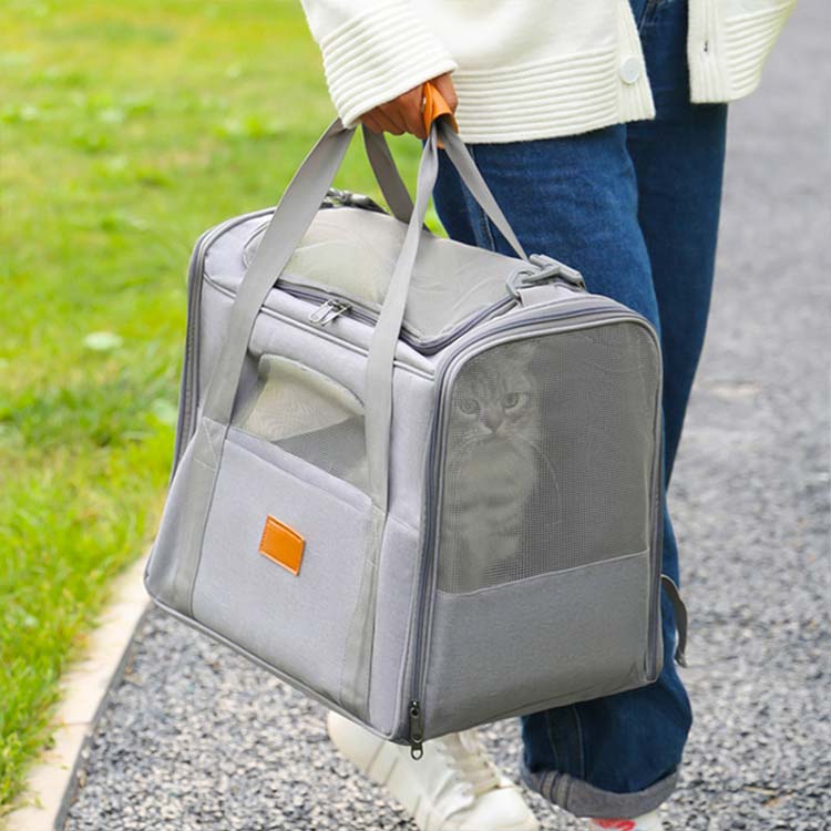 ネコ ペット用キャリーバッグ ペット用品 小型 飛び出し防止リー