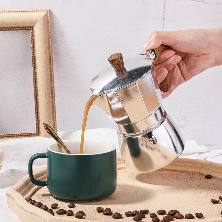 コーヒーマシン 珈琲 コーヒー 3カップ 直火式エスプレッソマシン モカエキスプレ...