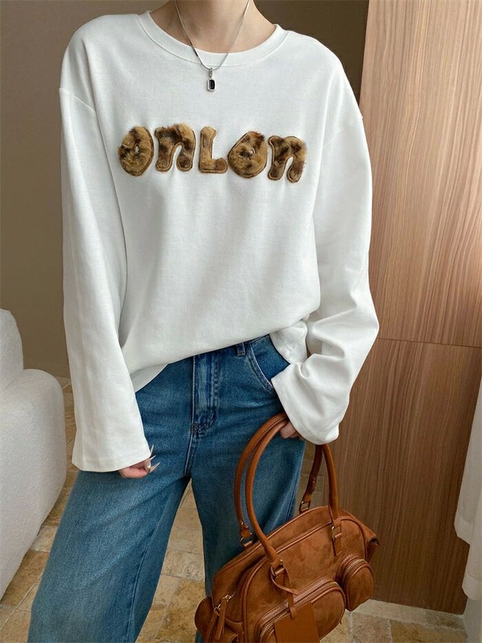 立体感 刺繍 レディース 秋 綿100％ トップス 長袖 インナー ヒョウ柄 tシャツ クルーネック レイヤード おしゃれ ゆったり 体型