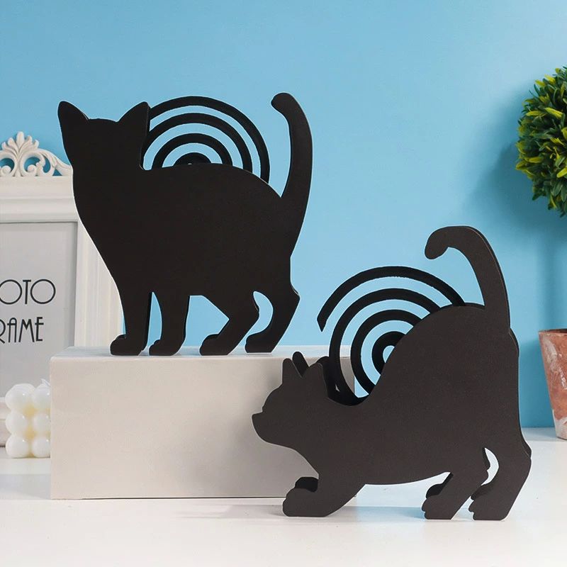 飾り物 部屋 蚊取り 鉄製 黒 黒猫 可愛い 動物 蚊遣り スタンド 入れ 蚊取り線香 ねこ 猫