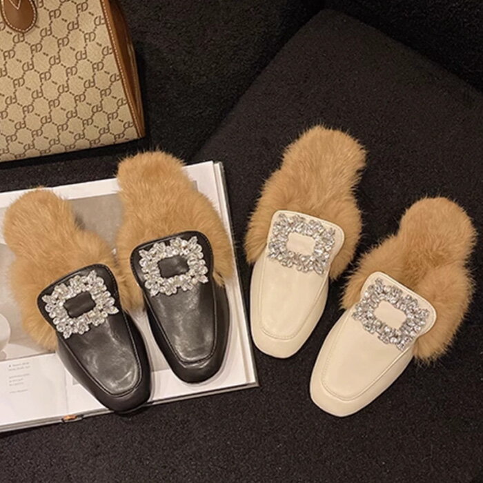 ローファー パンプス かかとなし スクエアトゥ ファー素材 ラインストーン キラキラ おしゃれ ブラック ベージュ ヒール4.5cm