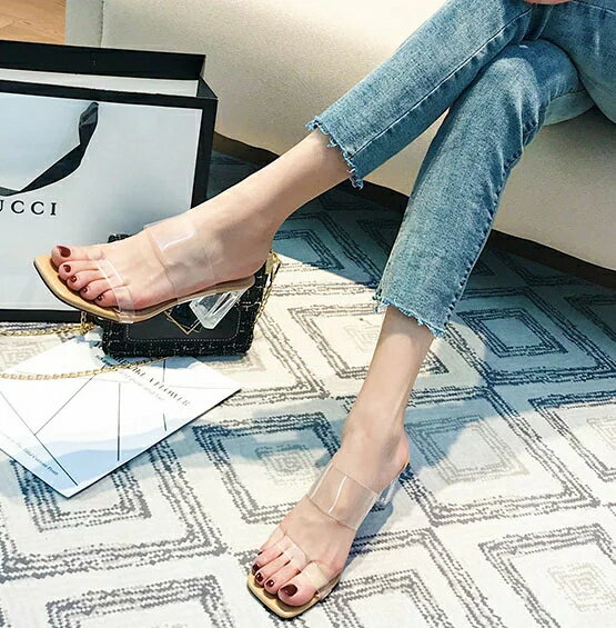 クリアサンダル レディース クリアヒール 透明サンダル オシャレ チャンキーヒール 6.5cm 美脚サンダル 太ヒール クリア 透明 痛くない 歩きやすい ドレスコーデ 結婚式 二次会 女子会