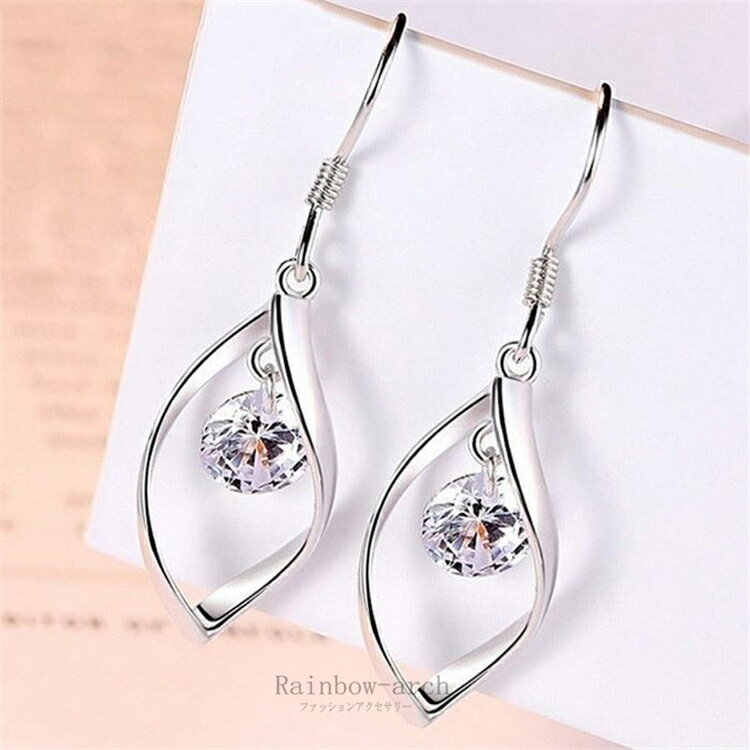 フックピアス レディース ティアドロップ 揺れる シルバー925 プラチナ仕上げ 女性 人気 母の日ギフト 30代40代50代 記念日 ギフト