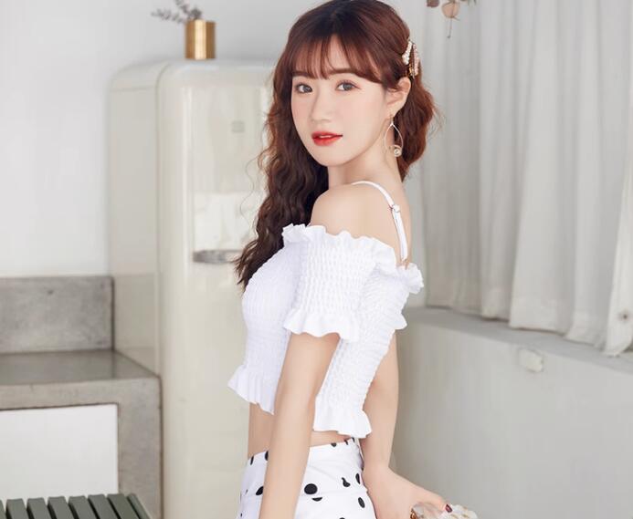 2点セット ミズギ レディース 水着 ワンピース 女性 韓国風 高校生 みずぎ 美胸 ビキニ 水着ワンピース 可愛い 小胸 体型カバー オシャレ タンキニ おしゃれ ワイヤーなし フレアスカート ビーチウェア温泉 ママ 日焼け防止