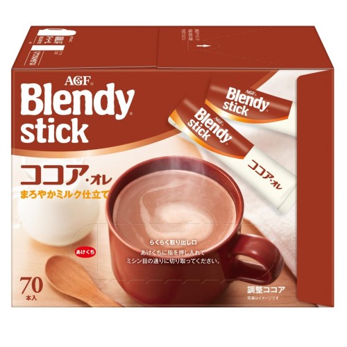 メーカー名:AGF ブランド名:ブレンディ スティック 商品タイプ:ココア(スティック) 原産国:日本 原材料:砂糖(国内製造、オーストラリア製造)、クリーミングパウダー(乳成分を含む)、ココアパウダー(ココアバター10~12%)、食塩、でんぷん / pH調整剤、乳たん白、香料(乳由来)、微粒酸化ケイ素、甘味料(アスパルテーム・L-フェニルアラニン化合物、アセスルファムK)、炭酸カルシウム、調味料(アミノ酸等)、乳化剤 賞味期限:製造日から 750 日 おいしい飲み方:ホット:カップにスティック1本を入れます。お湯を180ml注ぎ、よくかきまぜてお召し上がりください。アイス:カップにスティック1本とお湯をいつもの半分90ml注ぎ、かきまぜます。氷を5~6個入れ冷たくなるまでよくかきまぜてお召し上がりください。耐熱用の容器をご使用ください。 栄養成分表示:本品1杯分(10.3g)当たり:エネルギー:48kcal、たんぱく質:0.67g、脂質:1.9g、炭水化物:7.1g、食塩相当量:0.18g、カフェイン:3mg、ポリフェノール:83mg アレルゲン:乳成分 保存方法:直射日光、高温、多湿を避けて保存してください。