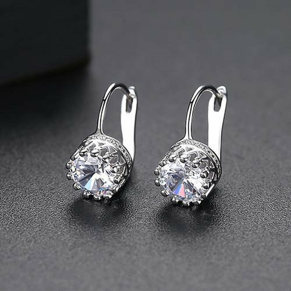 ピアス 両耳用 キュービックジルコニア 真鍮 ホワイト ピンクゴールド シルバー 人気 フープ 大粒 一粒 ぶら下がり 上品 おしゃれ 可愛い かわいい