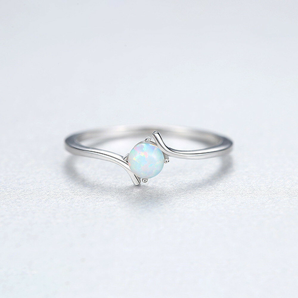 リング 人工オパール シルバー925 ホワイト ブルー グリーン イエローゴールド シルバー 11号 14号 16号 18号 中粒 一粒 4本爪 上品 小さめ 小ぶり 可愛い パッケージ付き