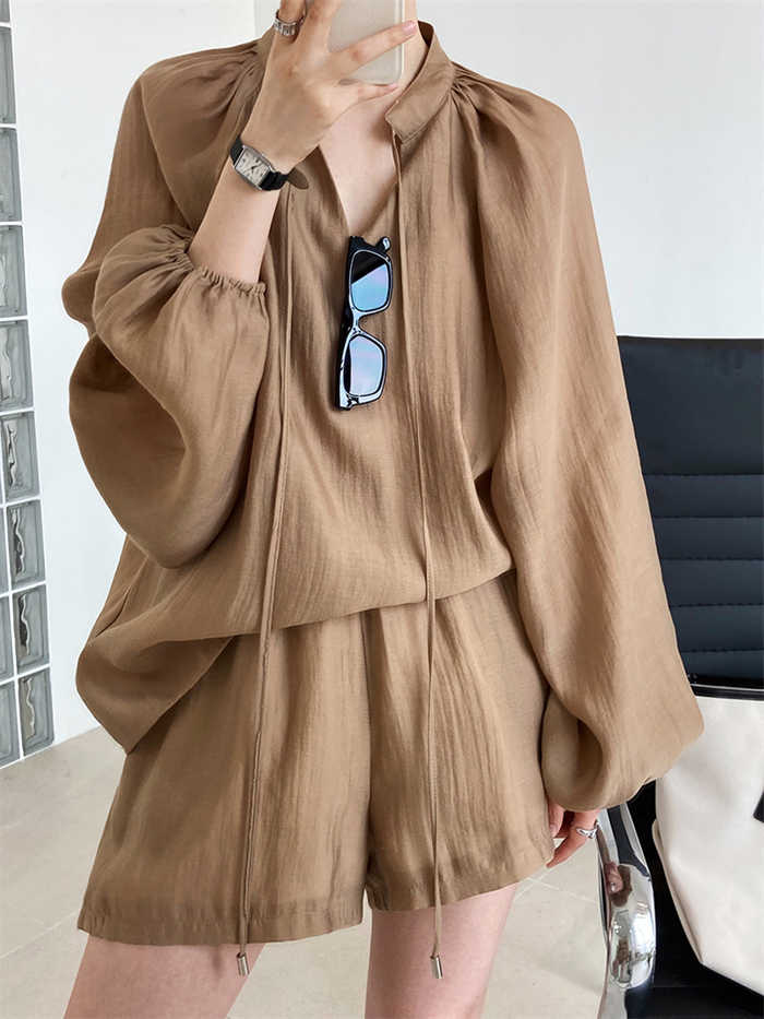 セットアップ パンツスーツ 上下セット パンツ レディース 2点セット トップス 夏 薄手 ショートパンツ 上着 羽織り 長袖 プルオーバー オーバーサイズ 着やせ ゆったり 体型カバー 薄手 上品 大きいサイズ 2点セット カジュアル