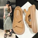 スポサン 厚底 サンダル レディース かっこいい 個性的 シンプル シューズ ビーサン ストラップ 黒 茶色 白 カーキ 無地 スポーツサンダル アシンメトリー クロス ひねり こなれ感 フラット オープントゥ スリッパ 歩きやすい こなれ感 ママ 靴