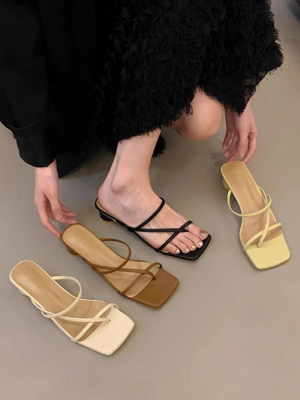 サンダル レディース きれいめ スクエアトゥ ビーサン トングサンダル 韓国風 かっこいい 春夏 シューズ ローヒール ミュール パンプス オープントゥ 黒 白 茶色 無地 シンプル アシンメトリー 抜け感 こなれ感 オフィス 太ヒール 履きやすい
